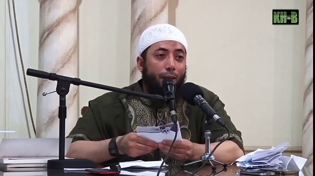 Bolehkah Memakai Celak - Ustadz DR Khalid Basalamah MA