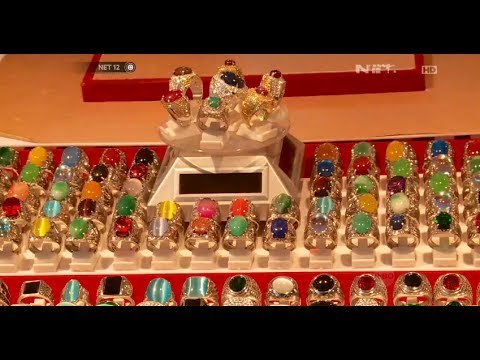 NET12 - Pasar Batu Janinegara, pasar para pecinta perhiasan dan pecinta pernik berbahan batu mulia