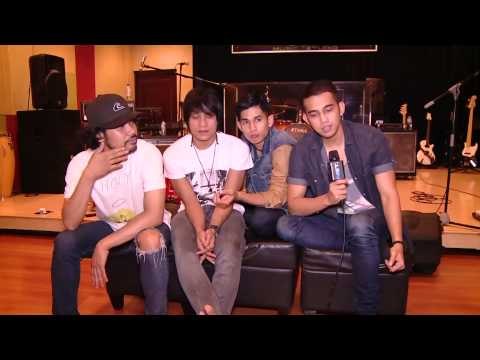 Lyla Band latihan untuk tur keliling Jawa