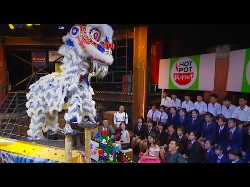 โชว์.. "สิงโตปีนเสาดอกเหมย คณะ กังปัก" ..{ เกมพันหน้า 15 ก.พ. 58 }_ part 1