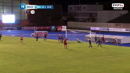 Coup franc très bien tiré.