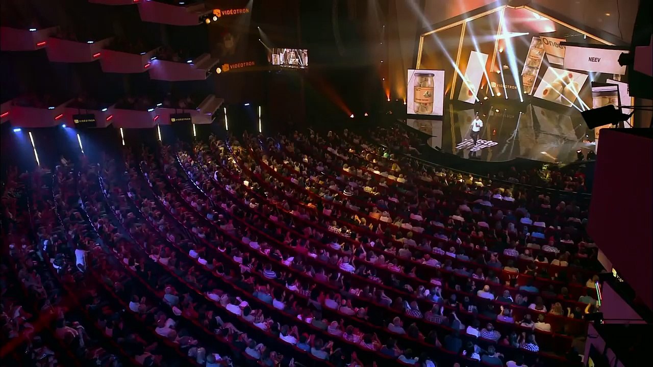 Neev - Aux glissades d'eau-UA9zhWtrfE8