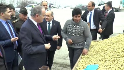 Bakan Özlü: "Türkiye'nin Antarktika'da Bir Bilim Üssü Olacak"