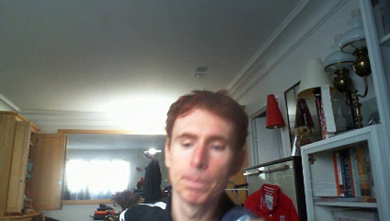 Wiwi égratigne "and we danced" des Hooters