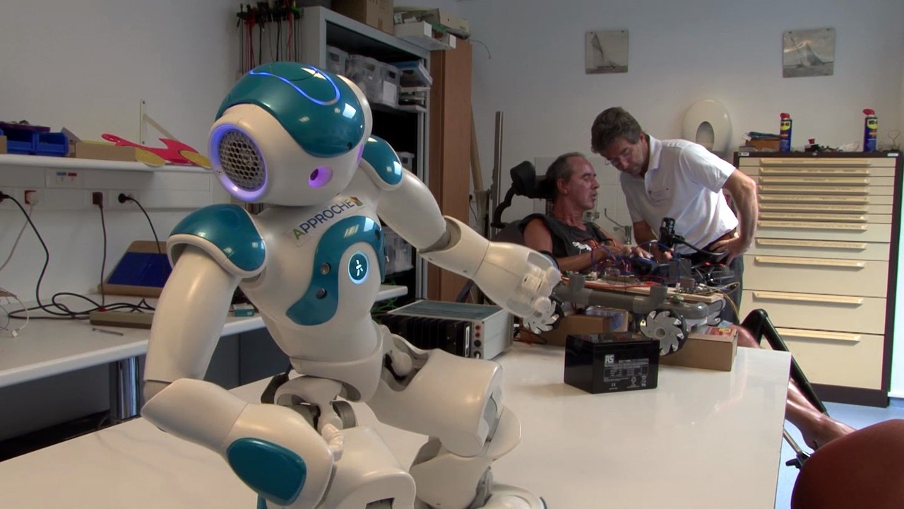 2016 Approche association pour la promotion des nouvelles technologies auprès des personnes en situation de handicap * Trigone Production