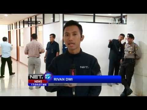 NET17 - Wakil Presiden Boediono bersaksi dalam sidang kasus century