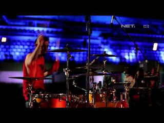 Side project Eno di luar netral