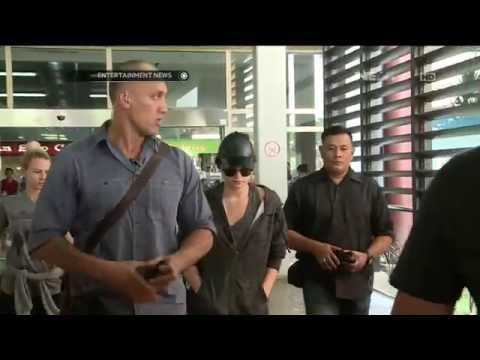 Demi Lovato baru saja tiba di Jakarta