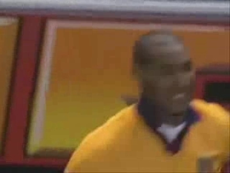 ANELKA vs. Man United