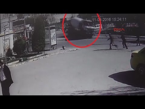 Beton mikseri dehşeti kamerada