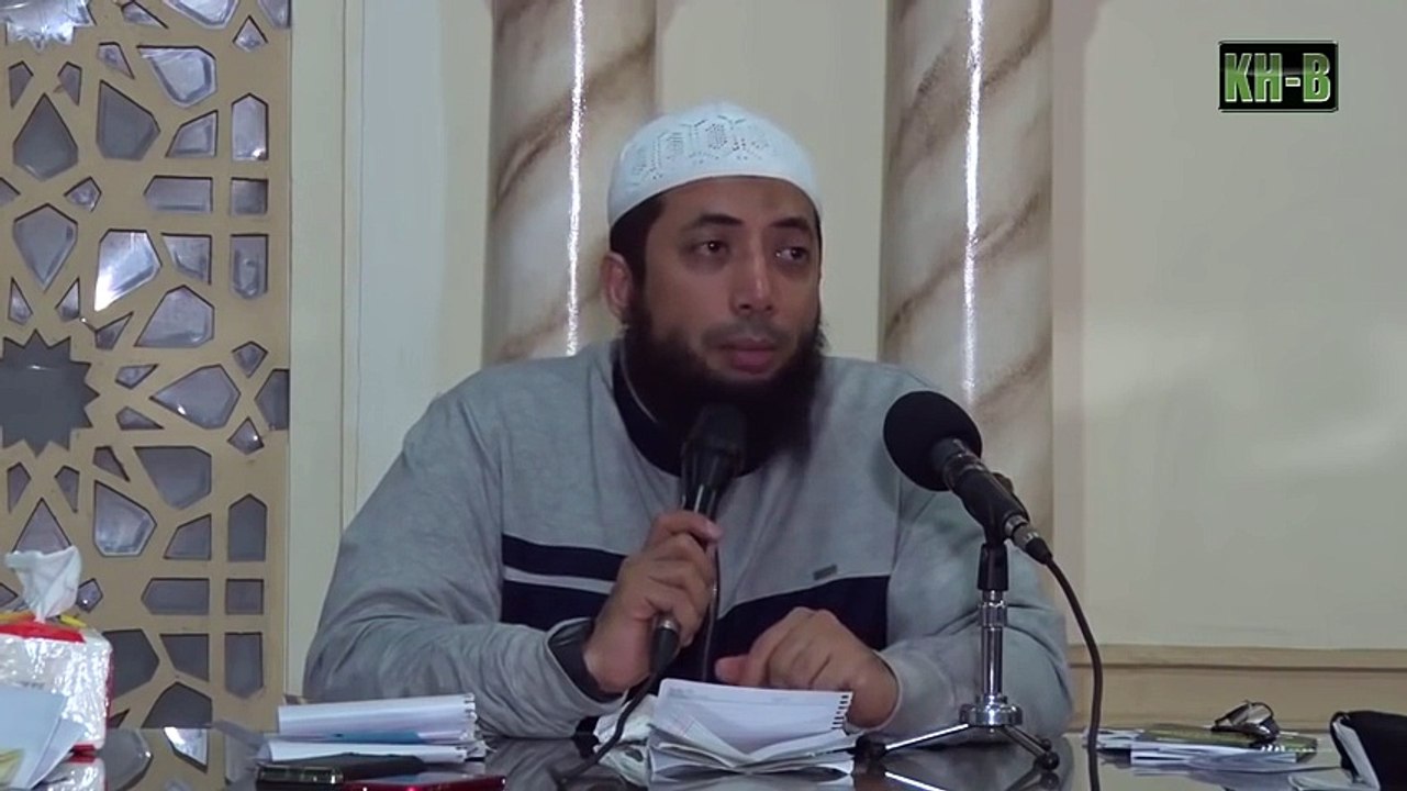 Hukum Sholat di Masjid bagi Laki-laki. DR Khalid Basalamah MA