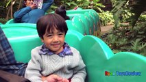 Amusement Park for Kids DisneyLand Family Fun Trip BuzzLight Year Disney Rides Ryan ToysReview