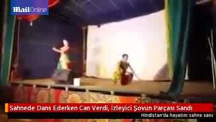 Sahnede Dans Ederken Can Verdi, İzleyici Şovun Parçası Sandı