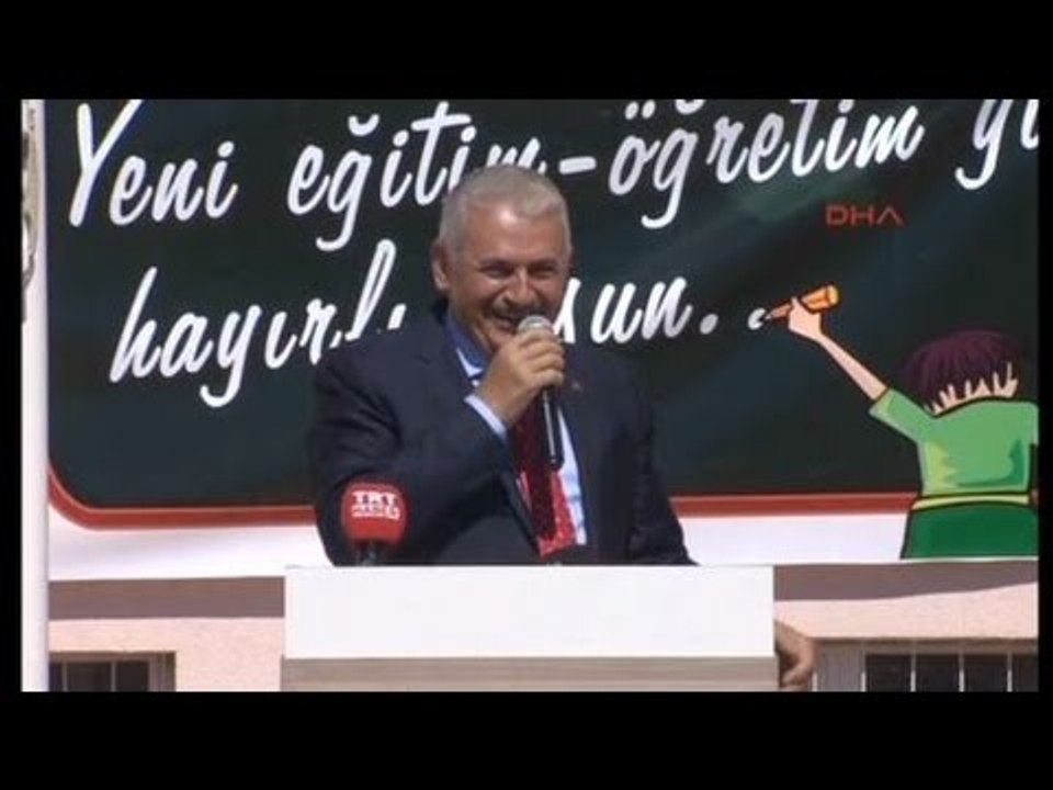 Başbakan Binali Yıldırım'dan gülümseten öğretmenlik anısı