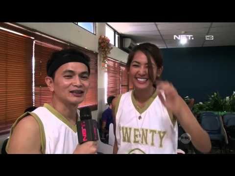 Keseruan Yossi Bermain Basket dengan Para Artis