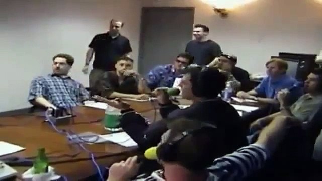 Девушки с Большая Грудь приколы самые новые приколы