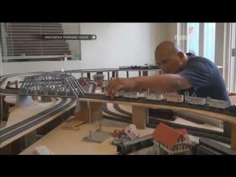 Pria Asal Malang Koleksi Puluhan Model Miniatur Khusus Kereta Api -IMS