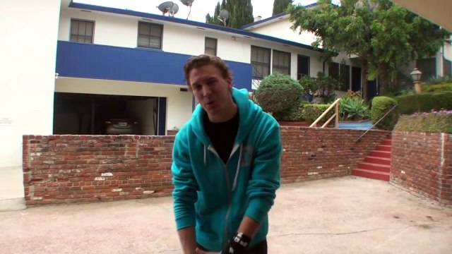 Reverse Kong Push - Parkour Tutorial ( Jesse La Flair )