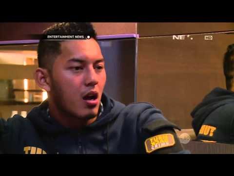 Polisi Tampan yang Juga Jadi Model