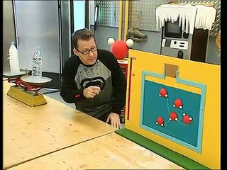 Pourquoi la glace flotte-t-elle sur l'eau  - C'est pas sorcier-pESSRf-aIVE