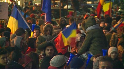 Romania to scrap corruption decree after mass protests