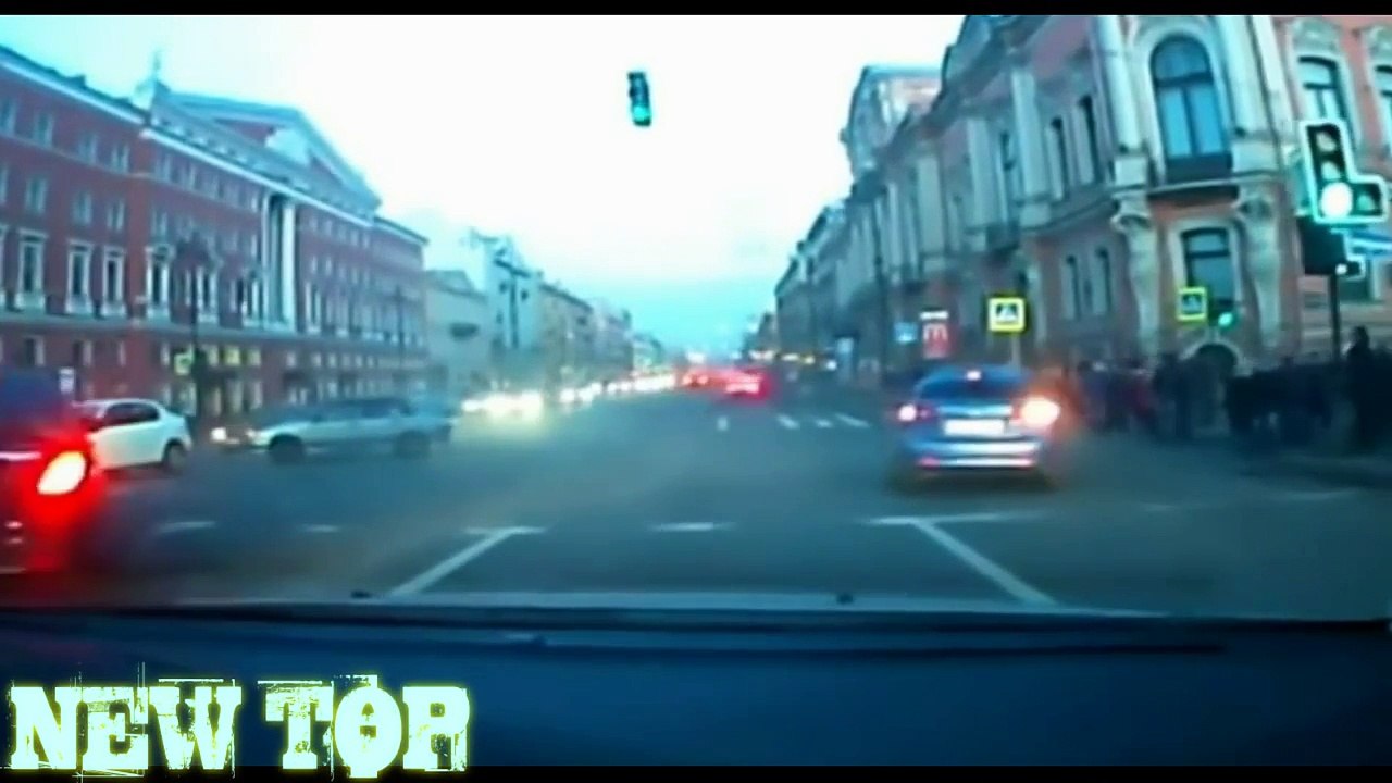 CAR CRASH 2017 JANUARY