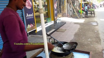 Indian Street Food - Dal Pakora ( Pakoda ) Street Food India Kolkata