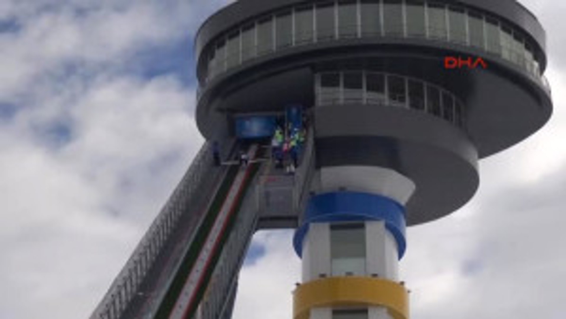 Erzurum - Kayakla Atladı, Gökyüzünü Renklendirdiler - Dailymotion Video