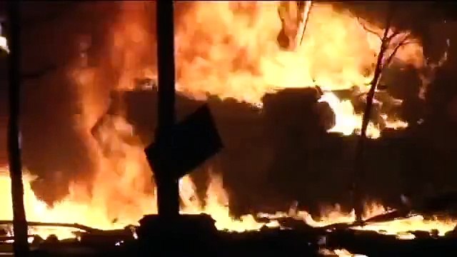 Как сгорел БТР на майдане