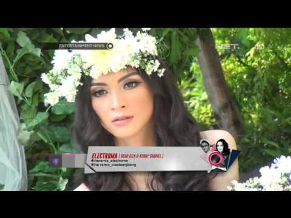 Keseruan Donita Melakukan Sesi Pemotretan Untuk Koleksi Pribadi