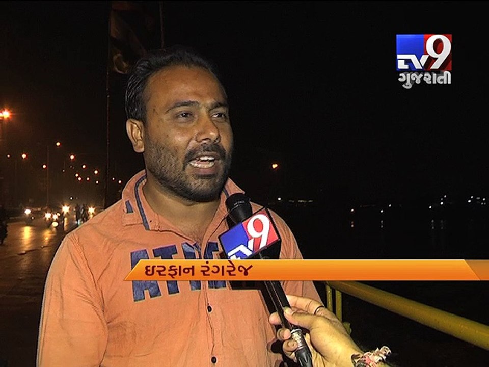 Caught on CCTV : Cops mercilessly beat two men, Ahmedabad - Tv9 Gujarati