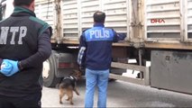 Adana - Tır'ın Dorsesinden 202 Kilo Esrar Çıktı
