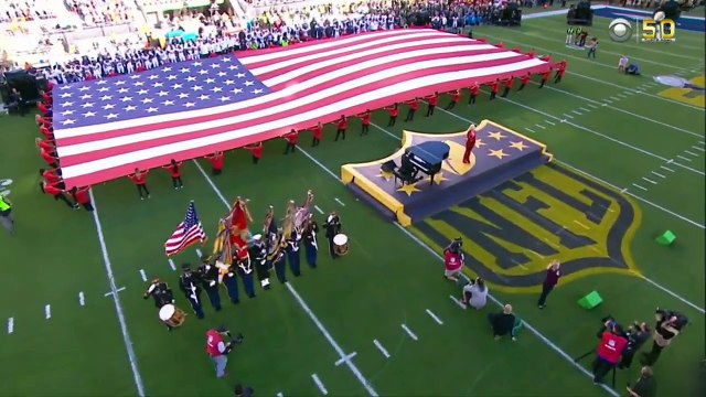 Super Bowl 2017 - Lady Gaga, qui avait interprété l'hymne américain en 2016, assurera le show de la mi-temps cette année