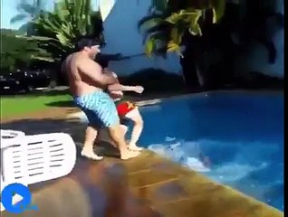 Tag a friend to dare him/her not to laugh!