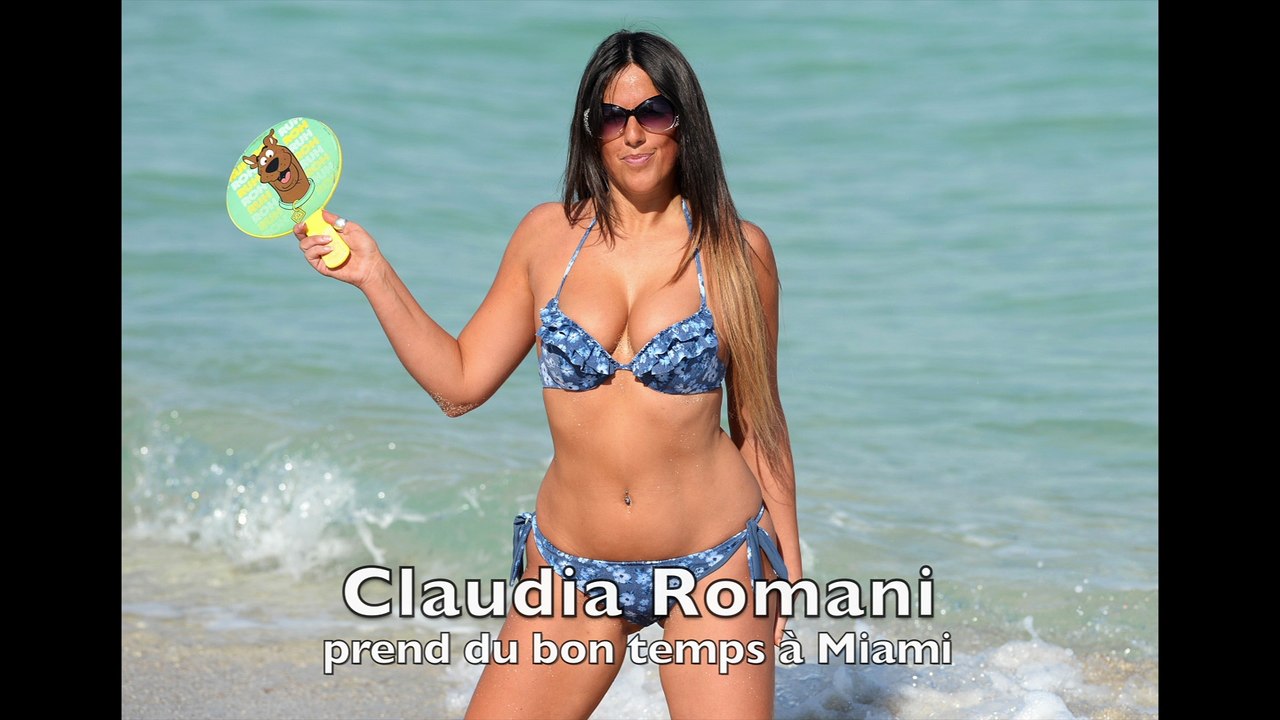 Claudia Romani prend du bon temps à Miami...