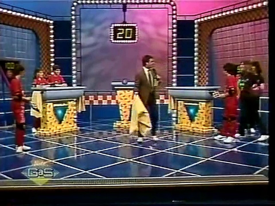 D.Dare (1987) - The Frantic Furors vs. The Vultures