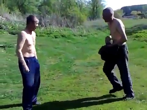 Мужик решил нырнуть