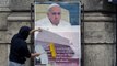 انتقاد آشکار از پاپ فرانسیس در پوسترهایی بر دیوارهای رم