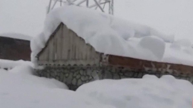 مرگ دستکم ۵۰ نفر در شرق افغانستان در پی وقوع بهمن