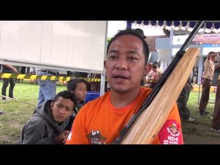 下载视频: Pelajar di Malang Mengikuti Kontes Menembak - NET24