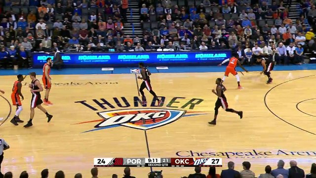 CJ McCollum Puts Defender on Skates