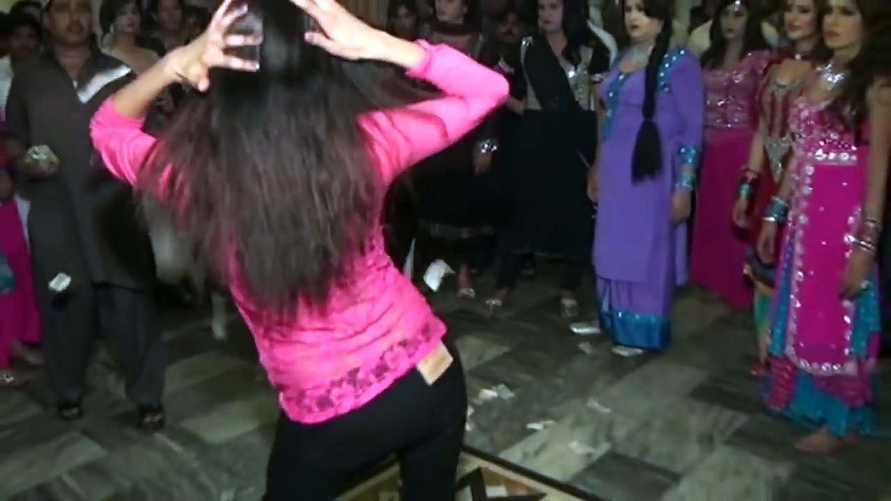 Hot Pakistani Mujra Dance Mujra Hd Video Dailymotion