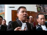 Live Report Penundaan Sidang Praperadilan Suryadharma Ali - NET12