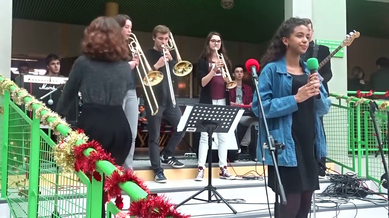 Concert de Noël 2016 - Lycée Charles de Gaulle, Vannes-9DNyH1nQxKM
