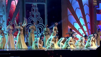 Rakul Preet Singh Sizzling Performance at SIIMA 2016 Telugu - YouTube
