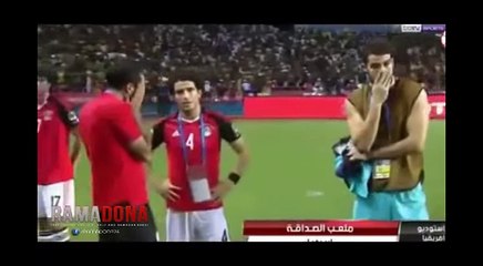 ‫بكاء الحضري وحجازي وتريزيجيه وعمرو وردة بعد مباراة مصر والكاميرون‬