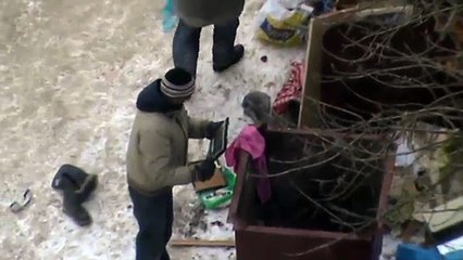 Бомжы и мусор — Город Орёл ( Бомжи и свалка )