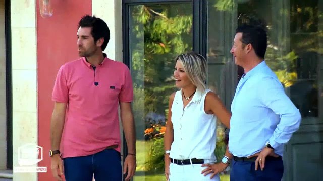 EXCLU AVANT-PREMIERE: Stéphane Plaza et un participant de Chasseurs d'appart se mettent nus - Regardez