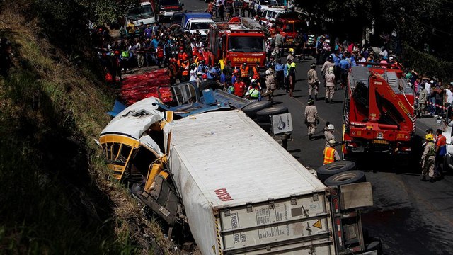 Honduras: Acidente com autocarro provoca mais de 20 mortos
