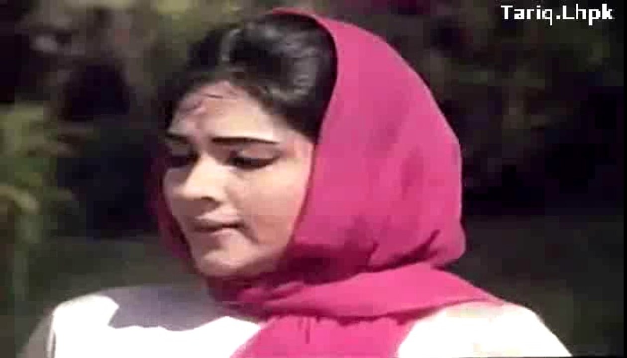 Nazar main bizli ada mein sholay janabe aali main sadke jawen=1969